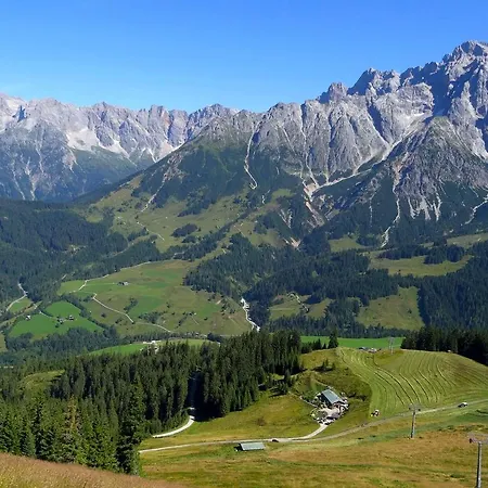 Huettenzauber Hochkoenig